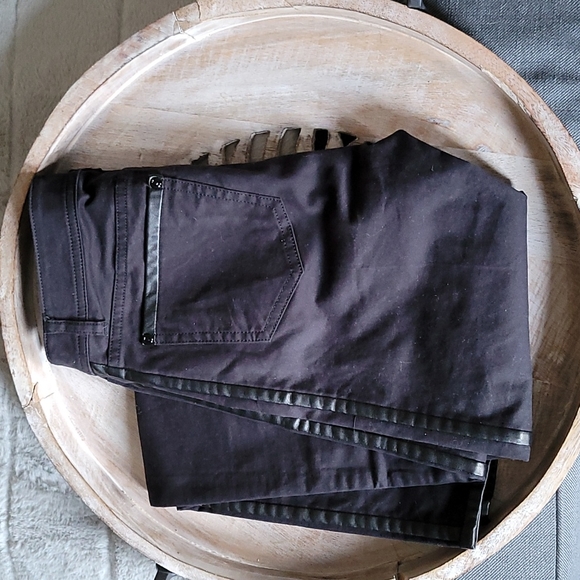 Wilfred free leather trim jean - Picture 2 of 3